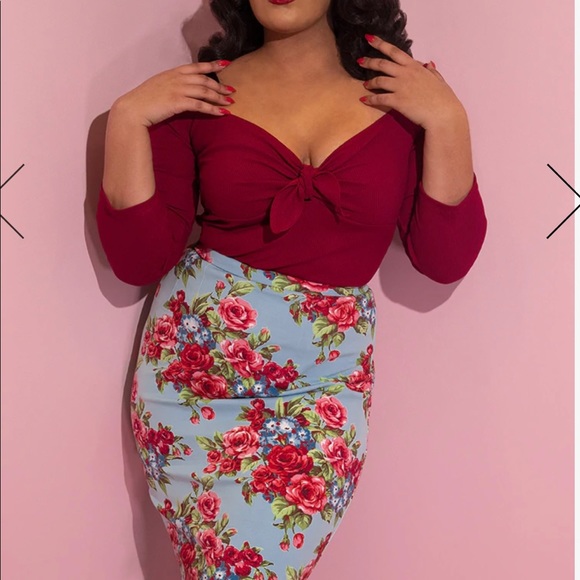 Vixen by Micheline Pitt Tops - Vixen Tie Me Up top in REd. XL. NWOT.